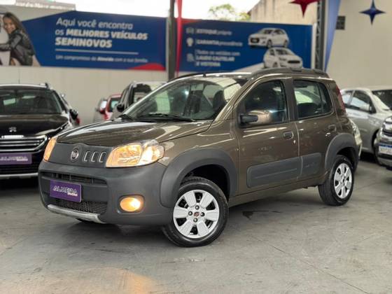 FIAT UNO 1.0 WAY 8V FLEX 4P MANUAL FIAT UNO 1.0 WAY 8V FLEX 4P MANUAL